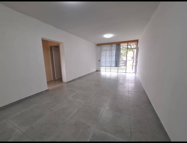 2 BEDROOM FLAT SOLD IN VEREENIGING CENTRAL